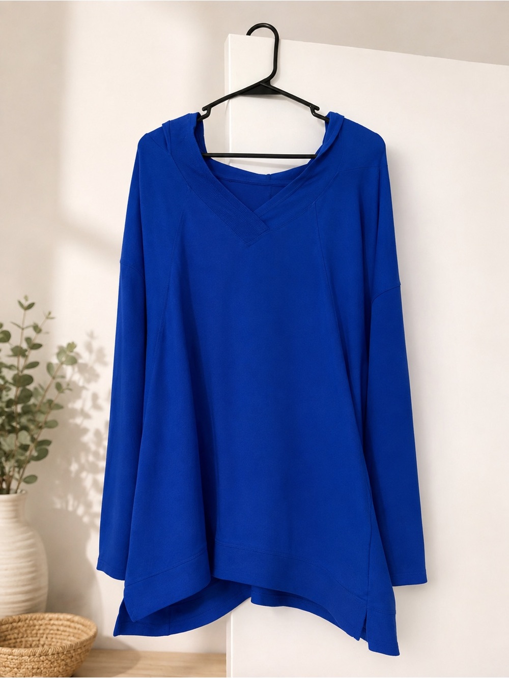 Livi Active Royal Blue V-Neck Hoodie Tunic